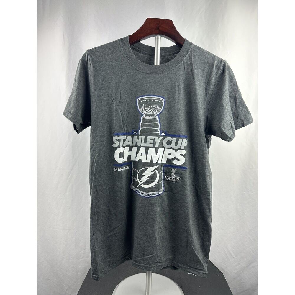NWT Tampa Bay Lightning T-Shirt Men’s Gray Fanatics Stanley Cup NHL Hockey